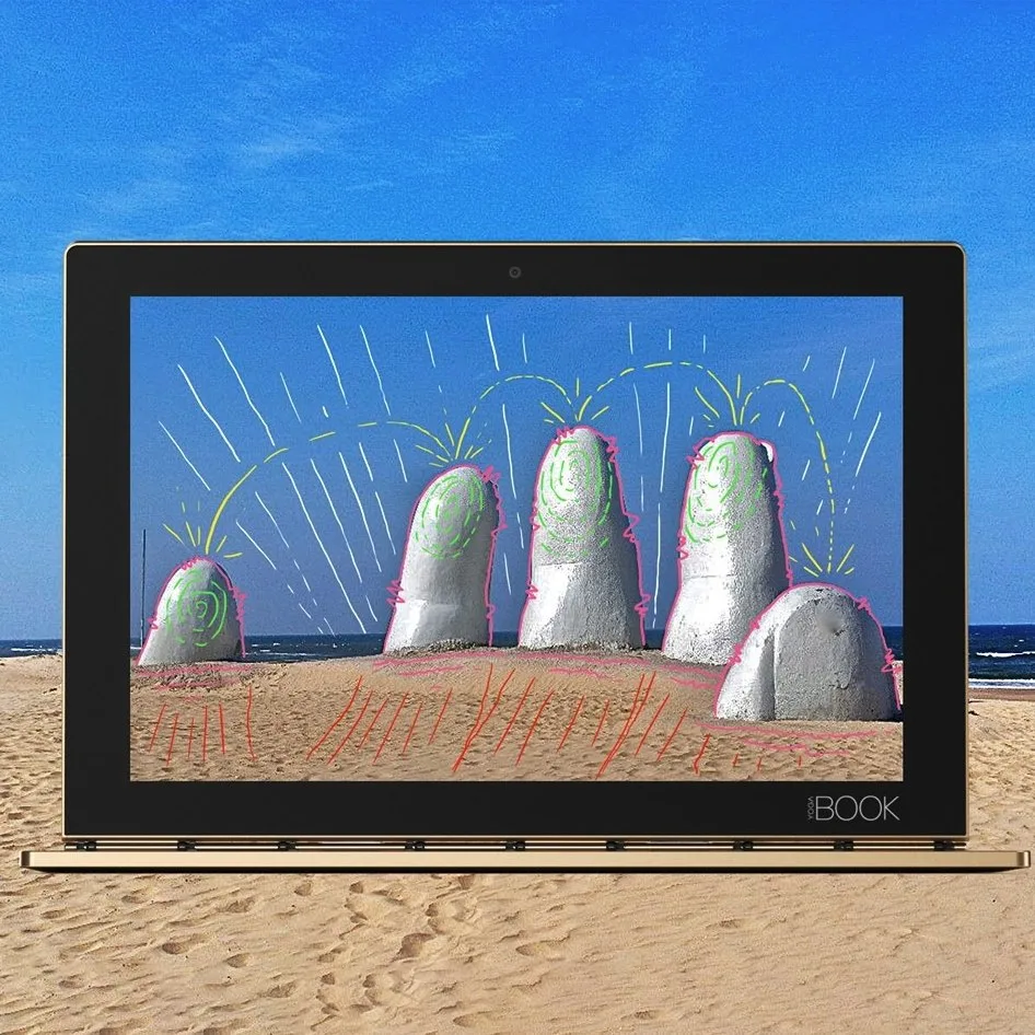 Pieza de Lenovo Yoga Book con La Mano de Punta del Este dibujada