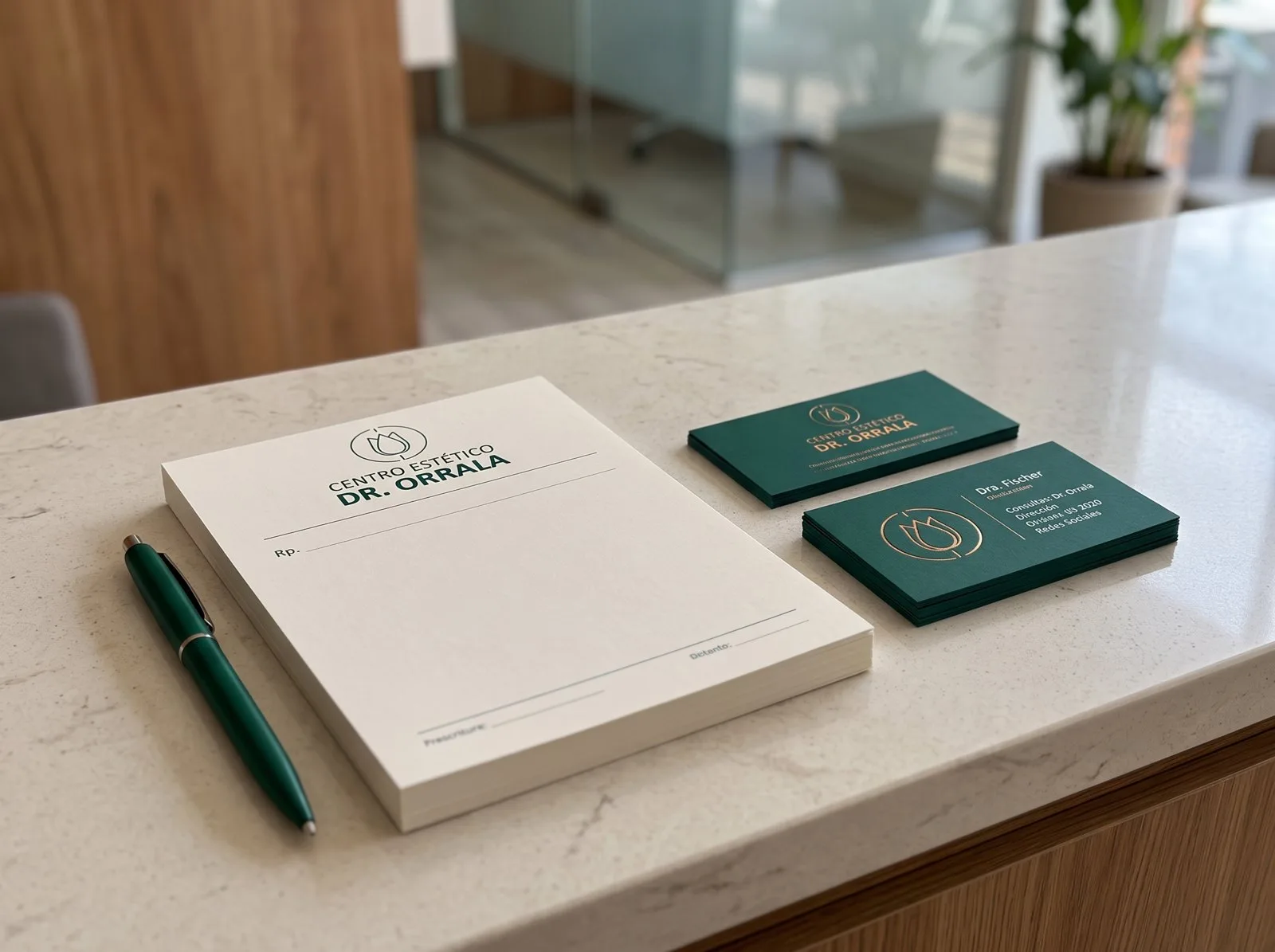 Recetario y tarjetas del Centro Estético Orrala